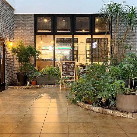 Backpacker 41 Hostel - Taichung Eksteriør billede