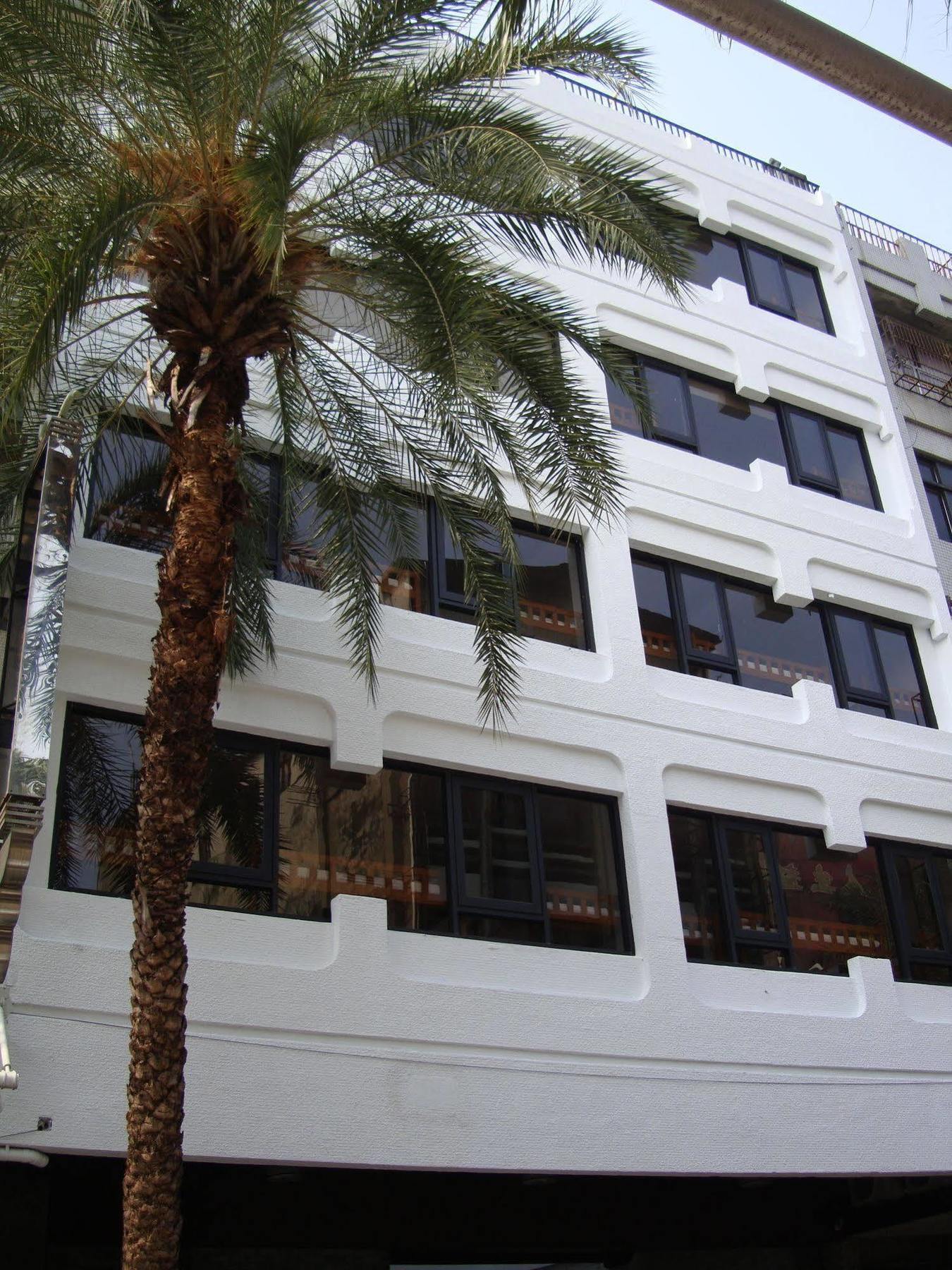 Backpacker 41 Hostel - Taichung Eksteriør billede
